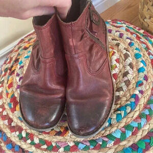 Kickers burgundy ankle boots 37